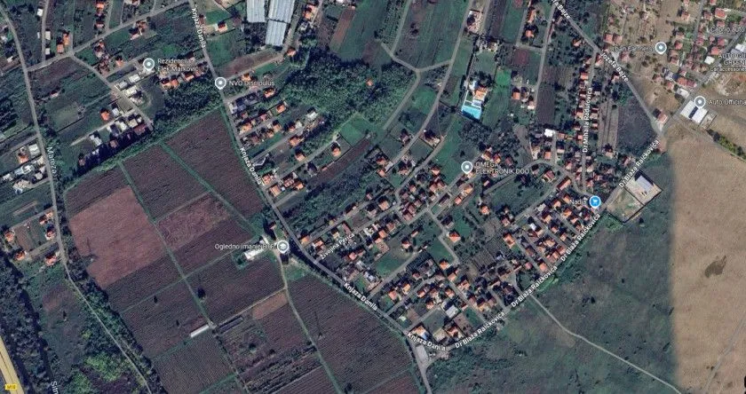 Sale, house, 300m², Tološi, Podgorica