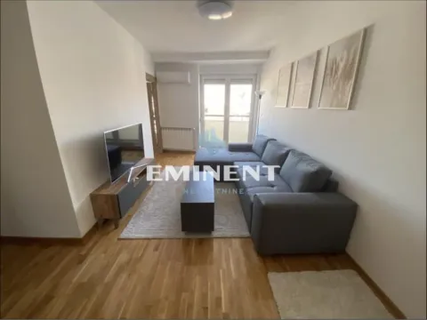 Stan in Đeram Pijaca