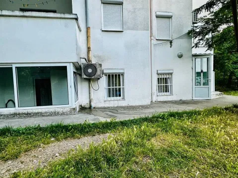 Sale, two bedroom apartment, 65m², Rozino, Budva - image 11