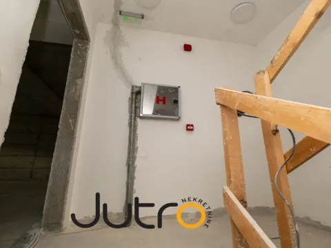 Rent, office space, 178m², Podgorica, Crna Gora - image 3