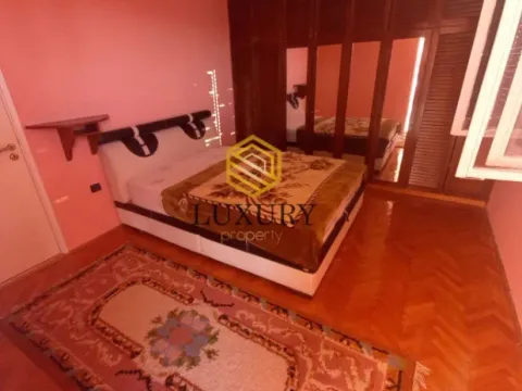 Izdavanje, trosoban stan, 850m², Nova Dalmatinska, Podgorica - image 12