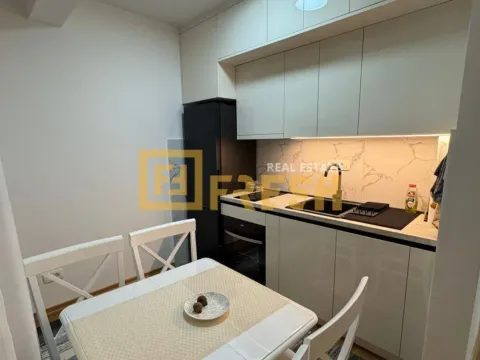 Izdavanje, jednosoban stan, 33m², City Kvart, Podgorica - image 5