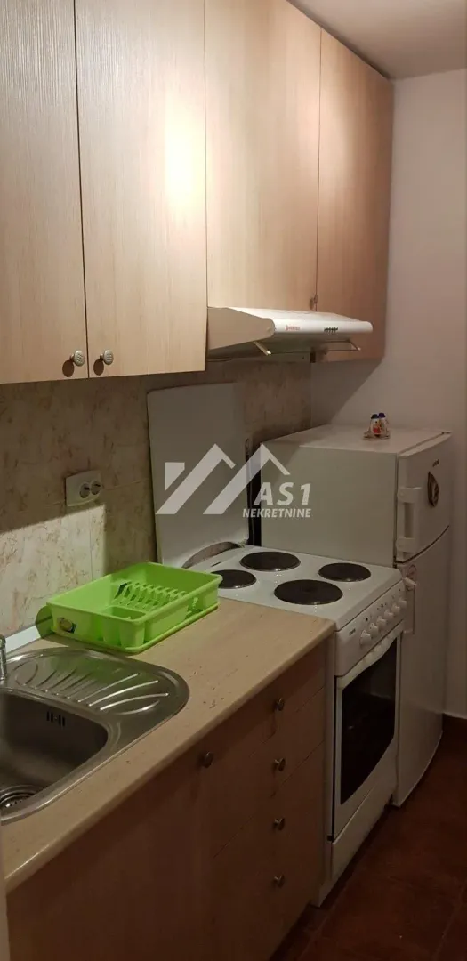 Izdavanje, dvosoban stan, 58m², Liman 2, Novi Sad Sve Podlokacije