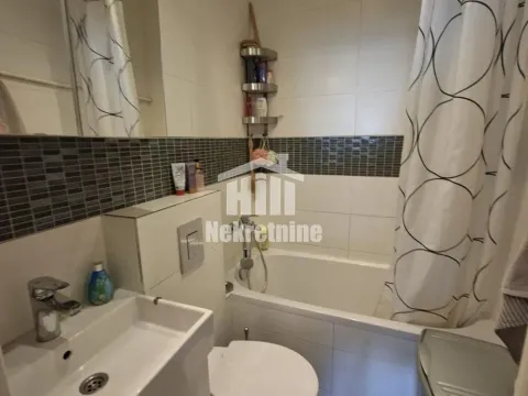 Sale, three bedroom apartment, 64m², Zemun Centar, Zemun Sve Podlokacije - image 10