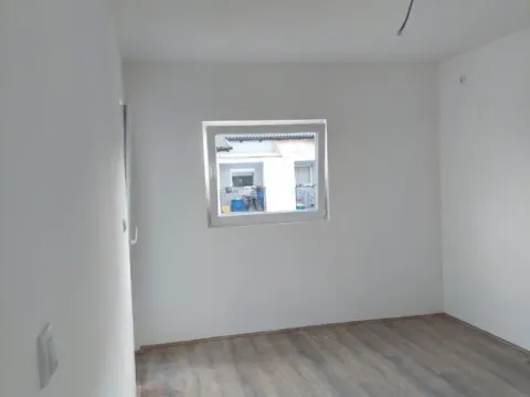 Sale, one bedroom apartment, 33m², Adice, Novi Sad Sve Podlokacije - image 2