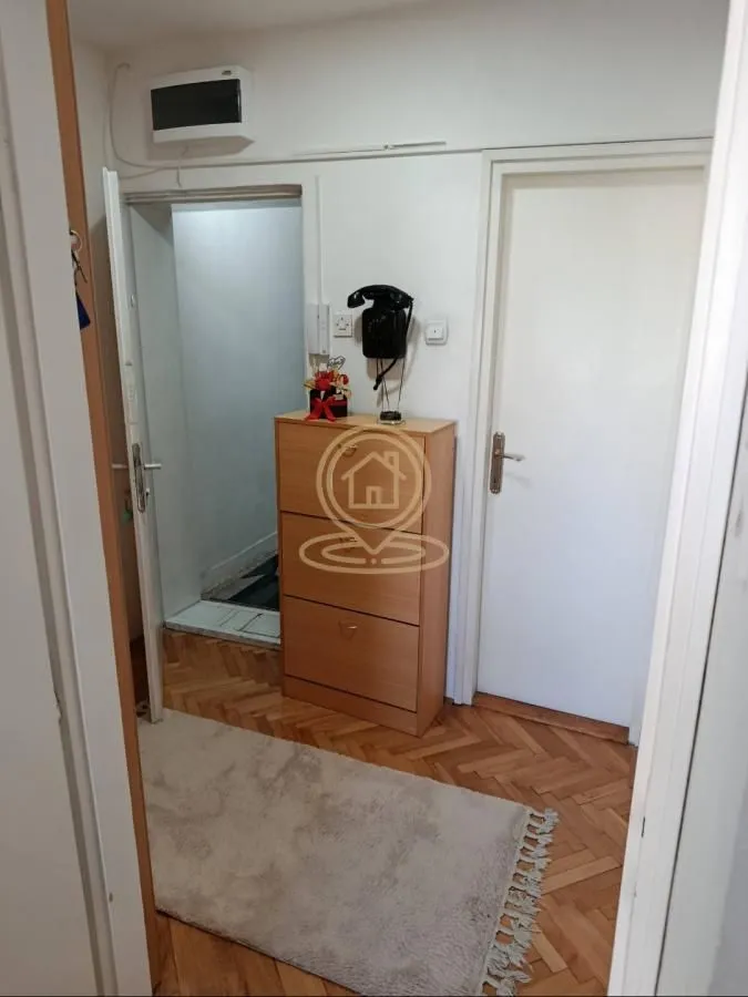 Prodaja, trosoban stan, 75m², Medijana, Niš