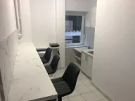 Rent, house, 205m², Batajnica, Beograd - image 1