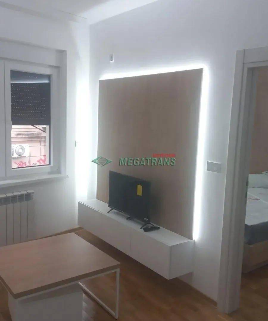 Izdavanje, dvosoban stan, 54m², Palilulska Pijaca, Palilula Sve Podlokacije