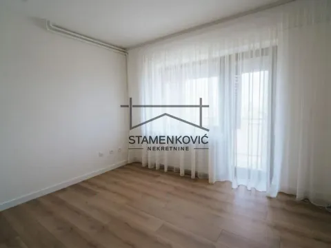 Prodaja, trosoban stan, 74m², Petrovaradin, Novi Sad - image 2