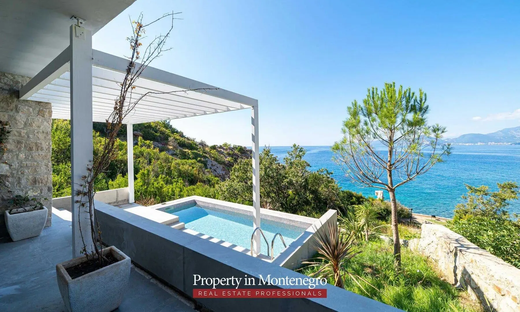 Sale, house, 310m², Rijeka Reževići, Budva