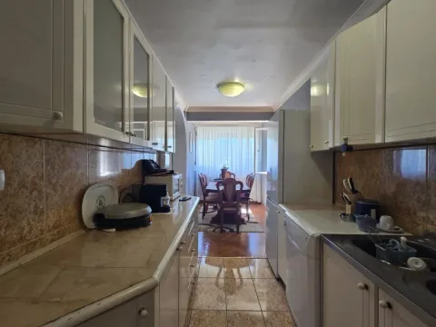 Prodaja, trosoban stan, 97m², Centar, Nikšić - image 6
