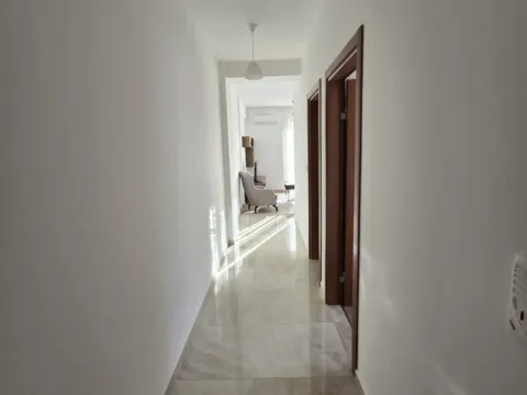 Sale, one bedroom apartment, 52m², Stari Aerodrom, Podgorica - image 5