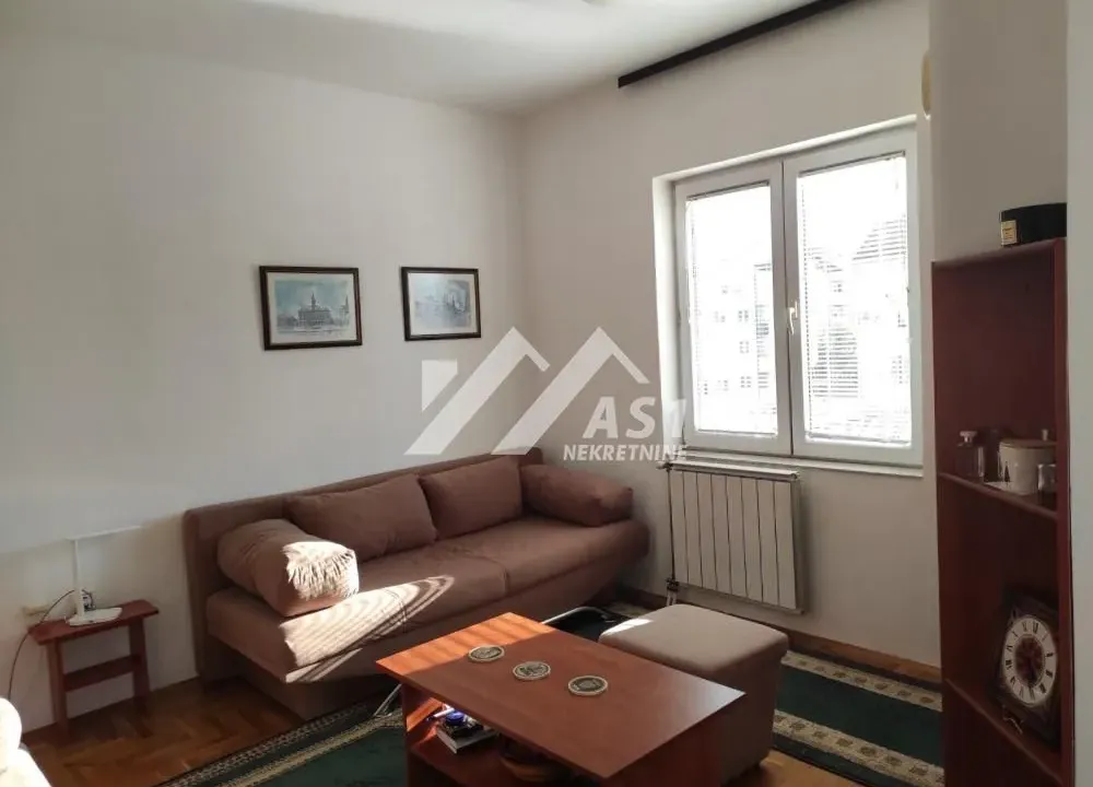 Rent, apartment, 28m², Bulevar Evrope, Novi Sad Sve Podlokacije