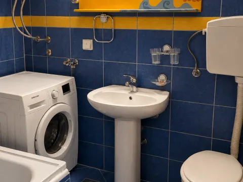 Rent, two bedroom apartment, 67m², Preko Morače, Podgorica - image 8