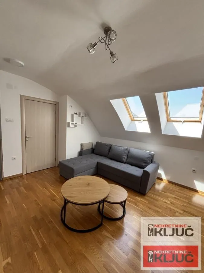 Prodaja, dvosoban stan, 51m², Sajmište, Novi Sad