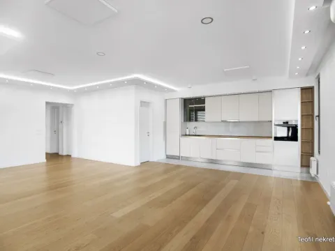 Izdavanje, četvorosoban stan, 122m², Stari Grad, Beograd - image 4