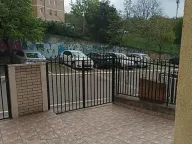 Izdavanje, kuća, 180m², Čukarica, Beograd - image 2