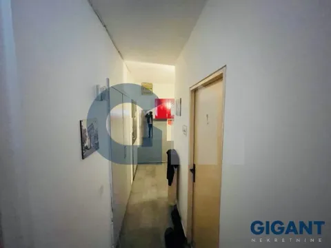 Sale, studio apartment, 31m², Novi Beograd Blok 64, Novi Beograd Sve Podlokacije - image 4