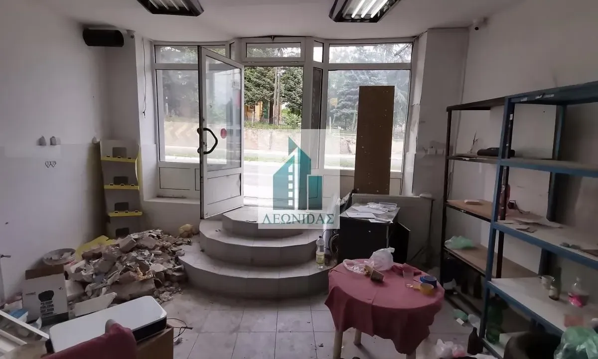 Izdavanje, poslovni prostor, 150m², Crveni Krst, Niš