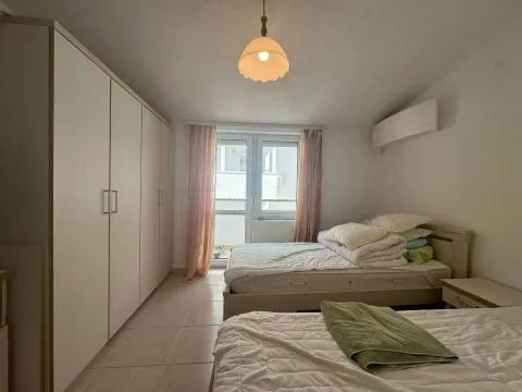 Sale, four bedroom apartment, 176m², Petrovac, Budva - image 11