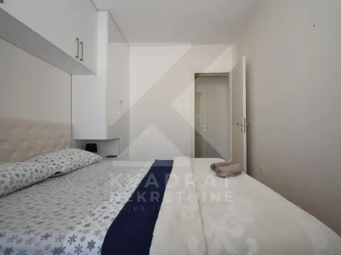 Rent, two bedroom apartment, 70m², Central Point, Podgorica - image 7