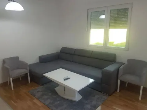 Izdavanje, jednosoban stan, 44m², Ljubović, Podgorica - image 4