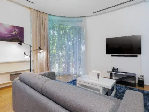 Sale, one bedroom apartment, 97m², Budva, Crna Gora - image 9