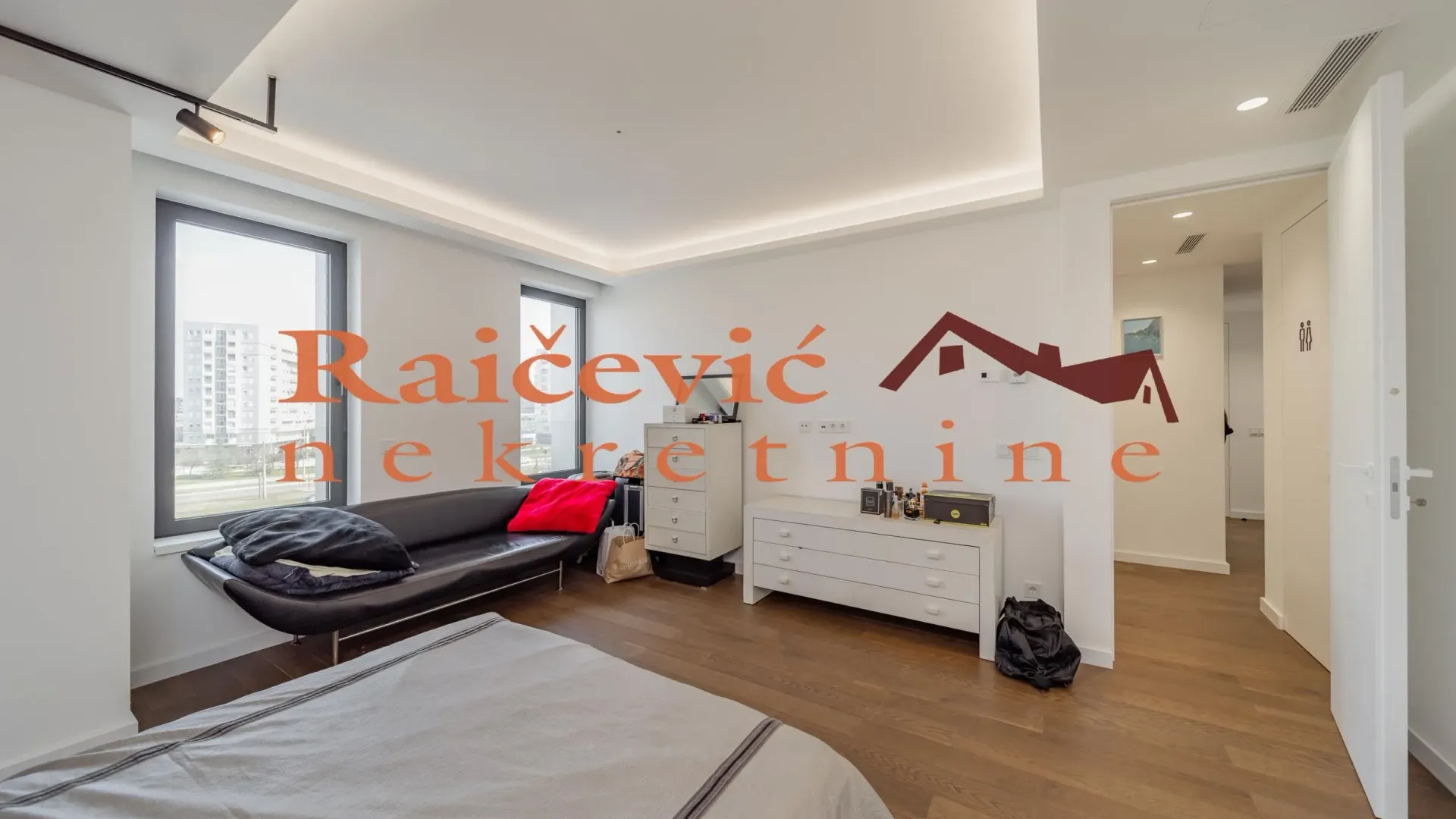Prodaja, trosoban stan, 99m², Novi Beograd Sve Podlokacije, Beograd