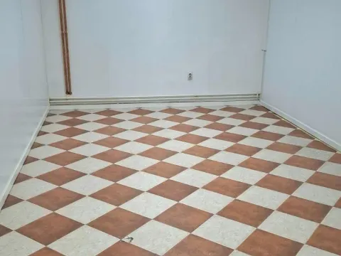Izdavanje, poslovni prostor, 120m², Zemun Centar, Zemun Sve Podlokacije - image 2