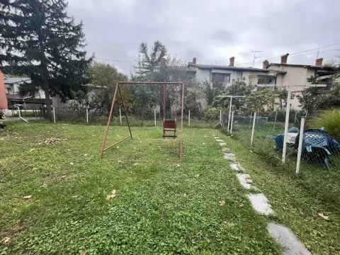 Prodaja, četvorosoban stan, 120m², Strelište, Jagodina - image 11