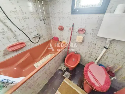 Sale, house, 317m², Sremčica, Beograd - image 6