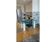 Izdavanje, trosoban stan, 82m², Savski Venac, Beograd - image 5