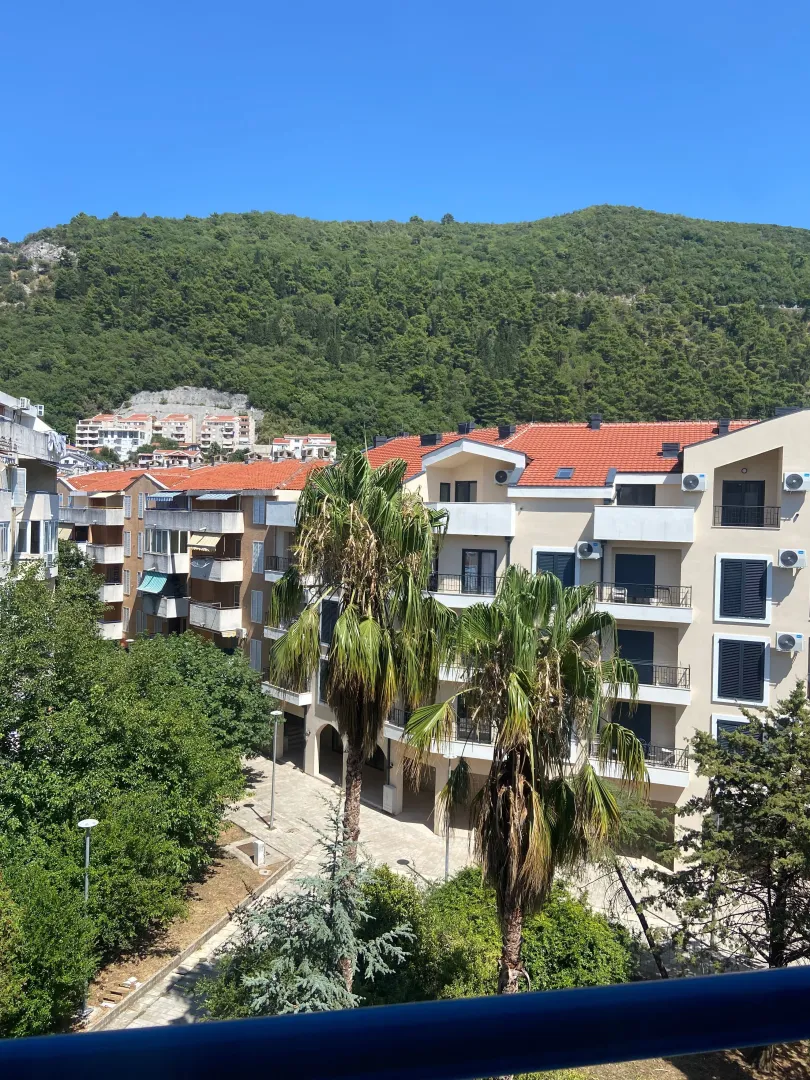 Rent, two bedroom apartment, 55m², Adok, Budva