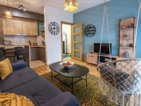 Izdavanje, jednosoban stan, 45m², Blok 9, Podgorica - image 4