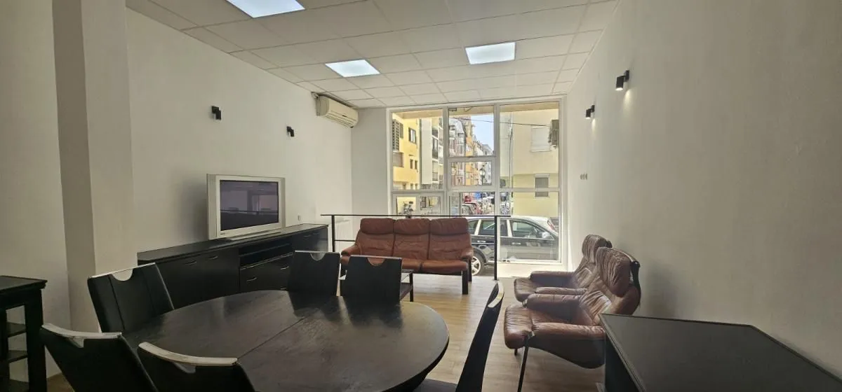 Sale, office space, 63m², Sajmište, Novi Sad