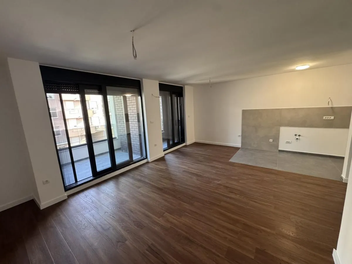 Prodaja, stan, 136m², Telep, Novi Sad Sve Podlokacije