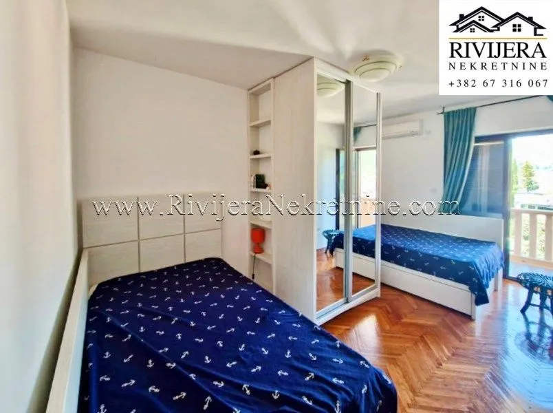 Prodaja, kuća, 245m², Lepetani, Tivat