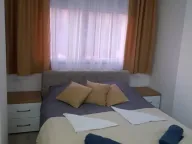 Izdavanje, trosoban stan, 80m², Centar, Novi Sad - image 11