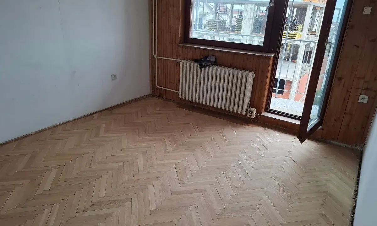 Sale, four bedroom apartment, 123m², Žarkovo, Beograd
