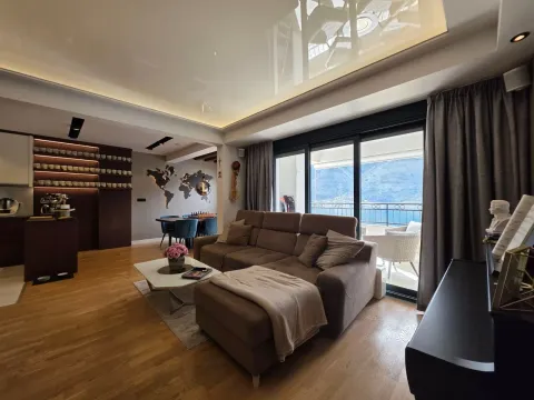 Prodaja, dvosoban stan, 85m², Dobrota, Kotor - image 20