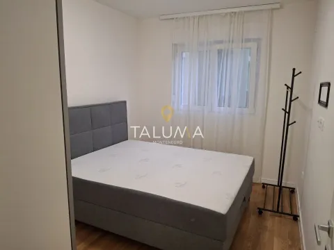 Izdavanje, jednosoban stan, 40m², Pobrežje, Podgorica - image 4