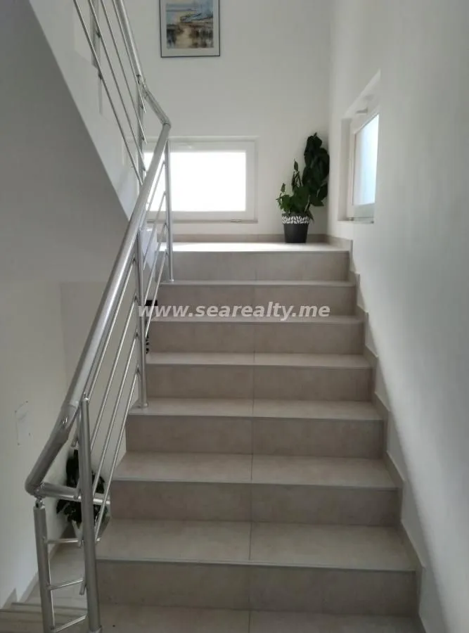 Rent, one bedroom apartment, 30m², Budva, Crna Gora