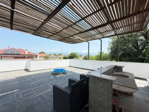 Prodaja, kuća, 180m², Donja Gorica, Podgorica - image 5