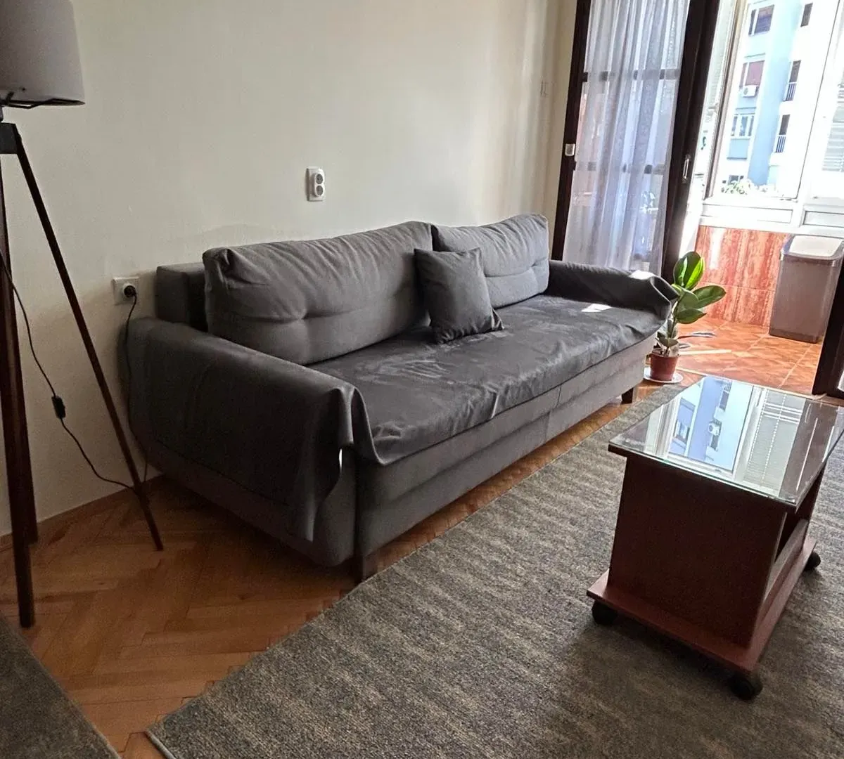 Izdavanje, dvosoban stan, 55m², Preko Morače, Podgorica