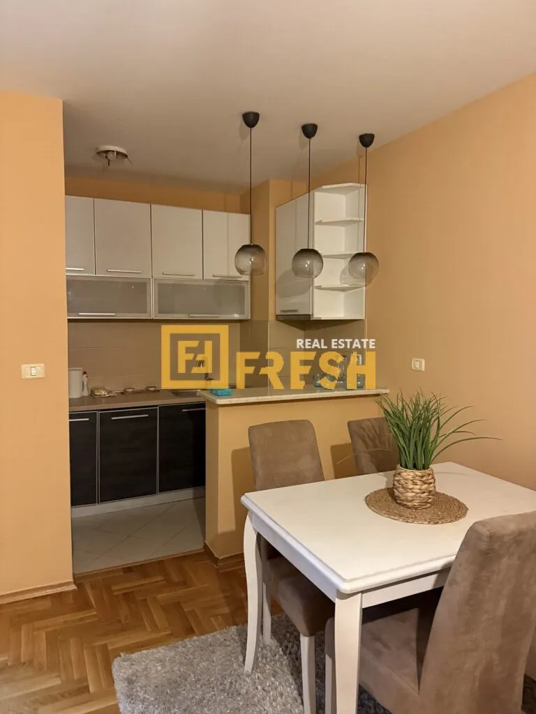 Rent, two bedroom apartment, 75m², Pobrežje, Podgorica