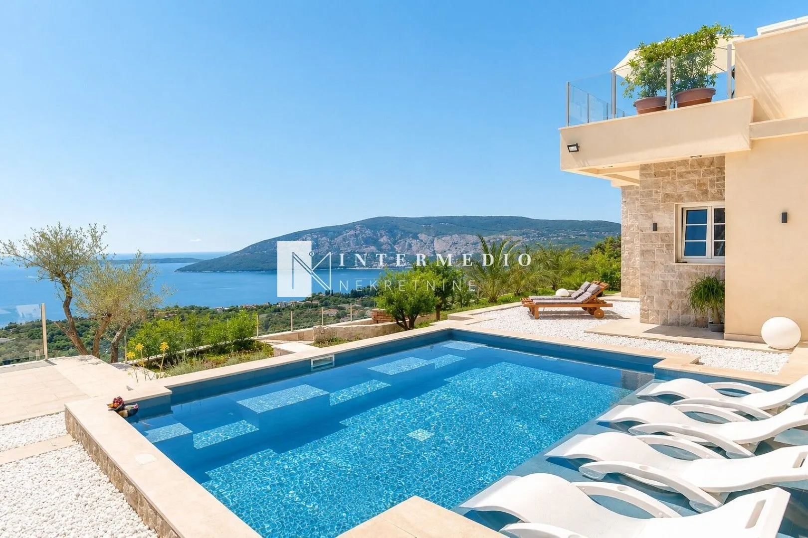 Sale, house, 230m², Podi, Herceg Novi