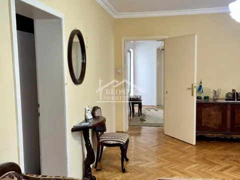Prodaja, kuća, 341m², Grocka, Beograd - image 13