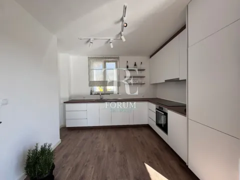 Izdavanje, kuća, 170m², Murtovina, Podgorica - image 4