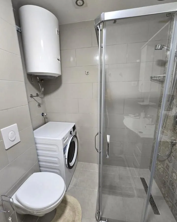Rent, one bedroom apartment, 50m², Centar, Tivat