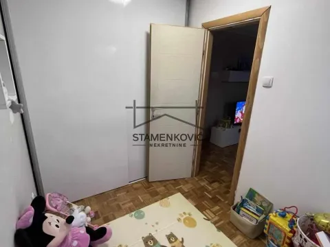 Sale, two bedroom apartment, 38m², Novo naselje, Novi Sad - image 2